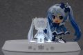 Yukimiku2012 Nendoroid with statue.jpg